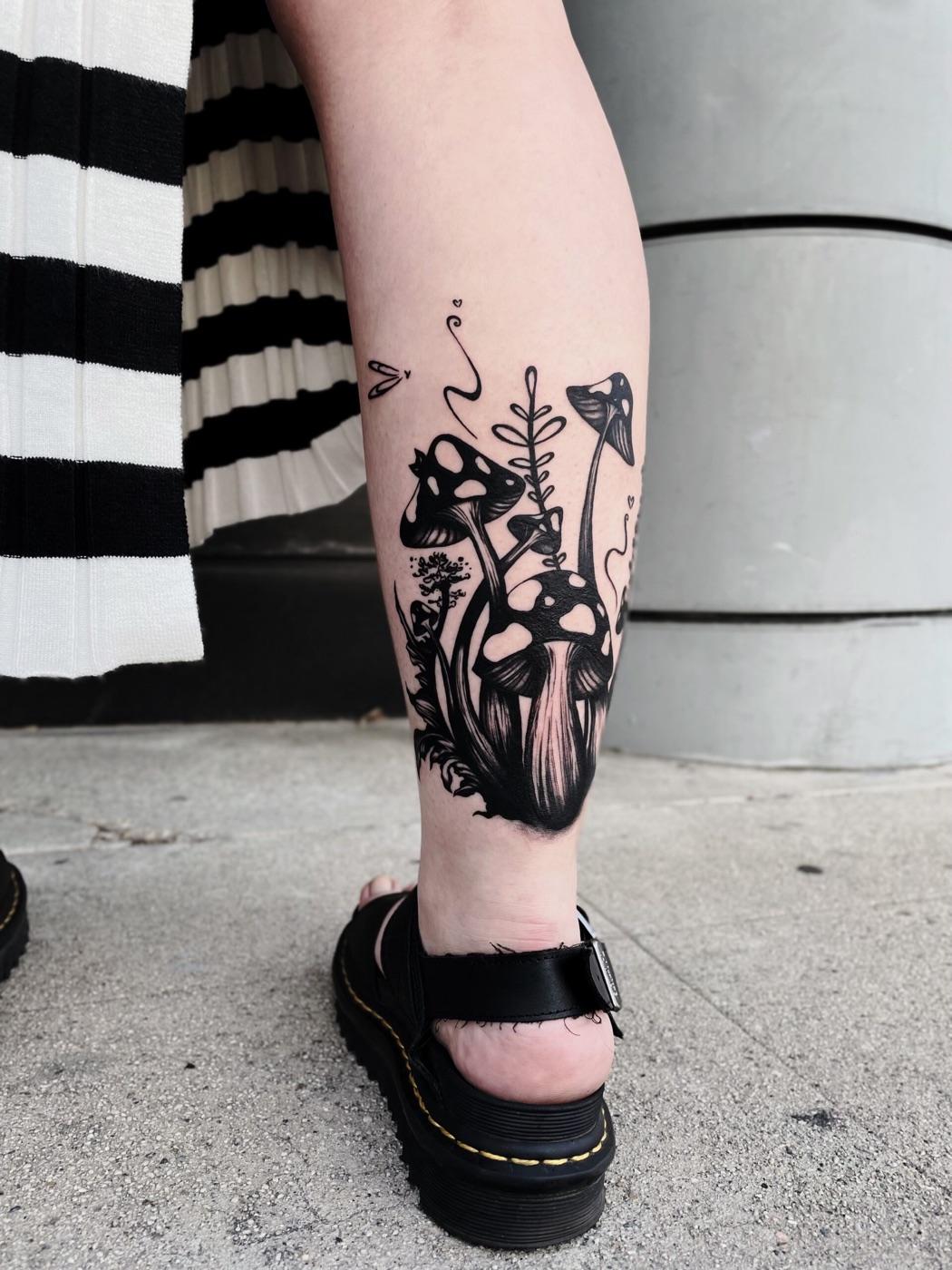 Illustrative mushroom tattoo